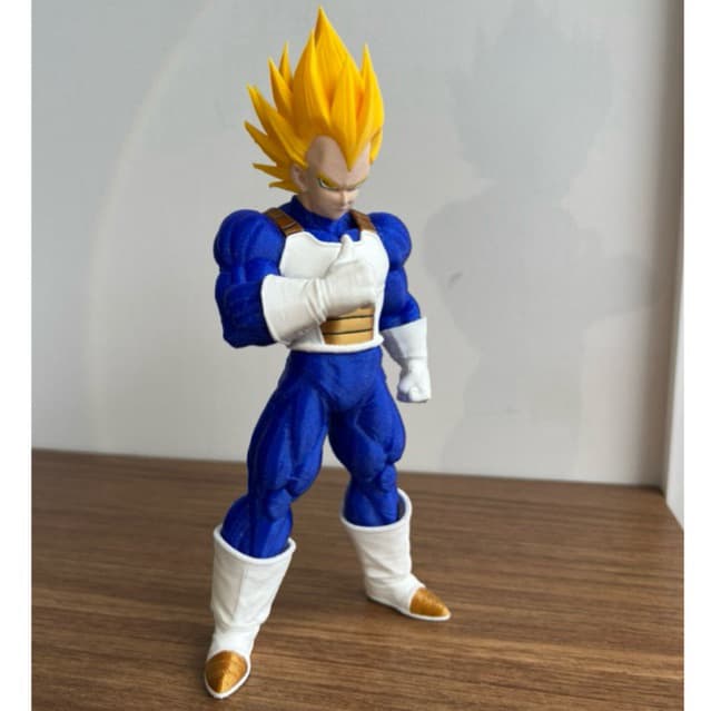 Boneco Vegeta Dragon Ball Z 21cm - colecionável - decorativo