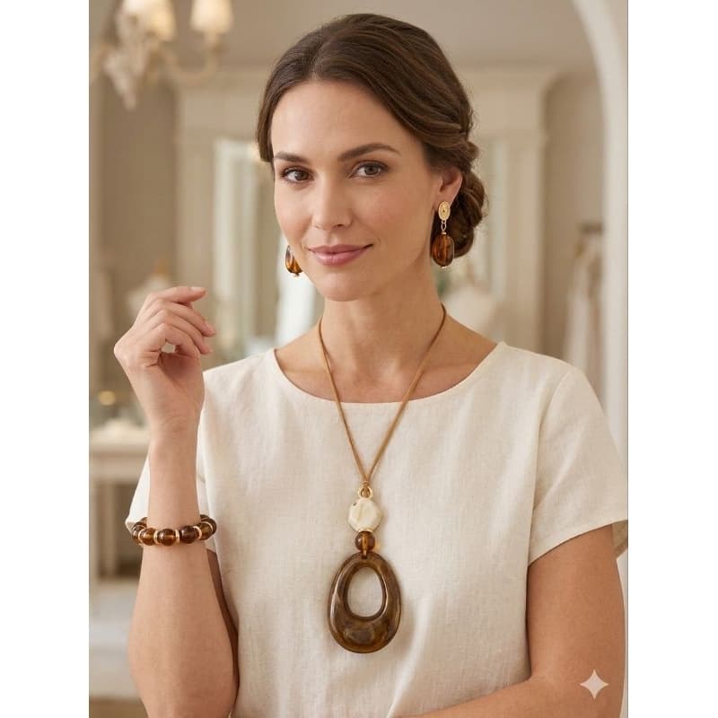 Colar Com Pingente Elegância Em Cada Detalhe+Brinco+Pulseira