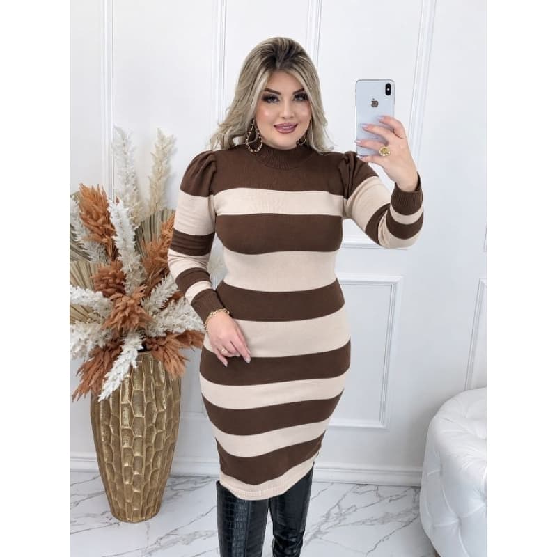 vestido feminino midi de trico listrado manda longa gola media tamanho M e tamanho G