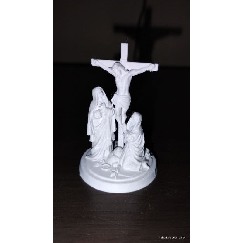 Escultura da Crucificação de Jesus Cristo – Fé, Arte e Devoção