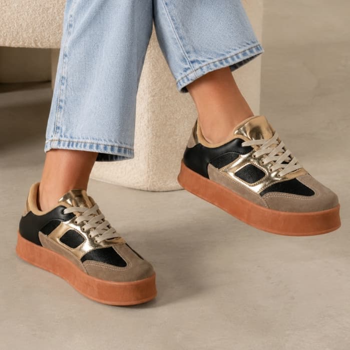 Tênis Feminino Blogueira Fashion Plataforma Casual Leve e Confortável Lançamento Dourado