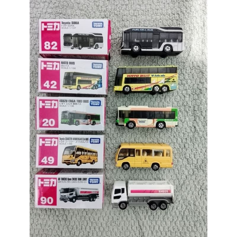miniaturas caminhão e ônibus tômica 1/64 leia descrição.