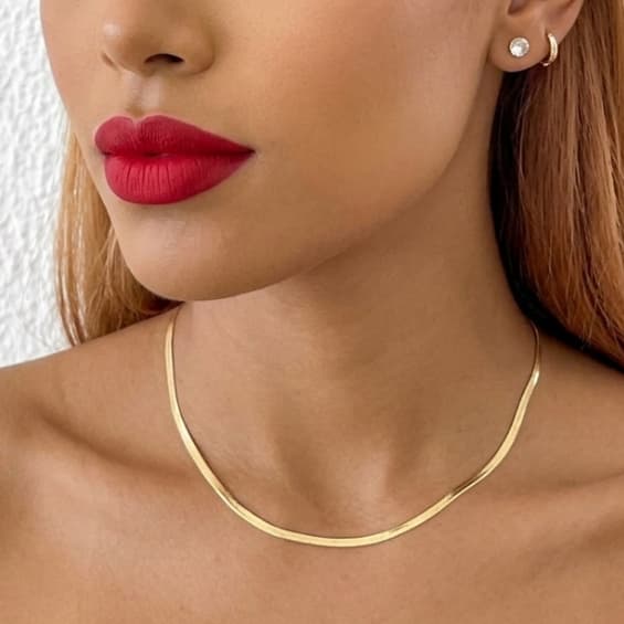 Colar Choker Fita Laminada – Banhado a Ouro 18K