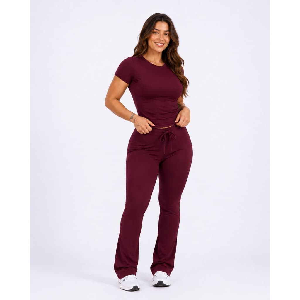 Conjunto Flaire Academia Fitness BabyTee e Legging Flaire