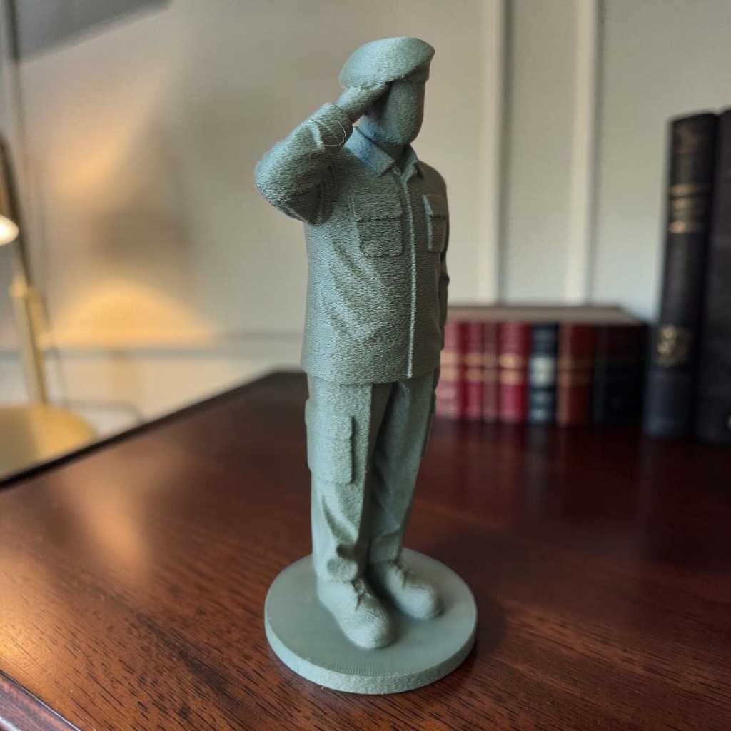 Escultura Minimalista Decorativa Soldado Exército
