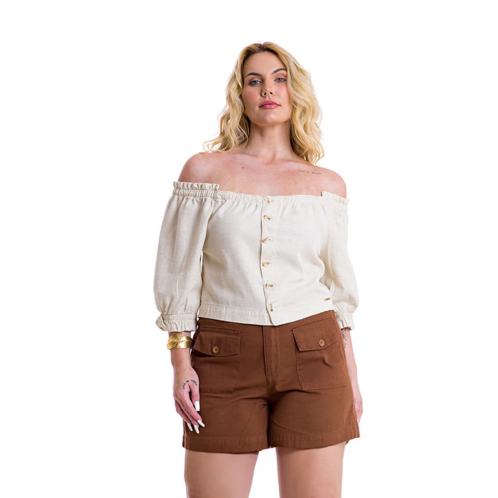 Blusa Cropped Plus Size de Linho Ombro a Ombro Ciganinha com Botões