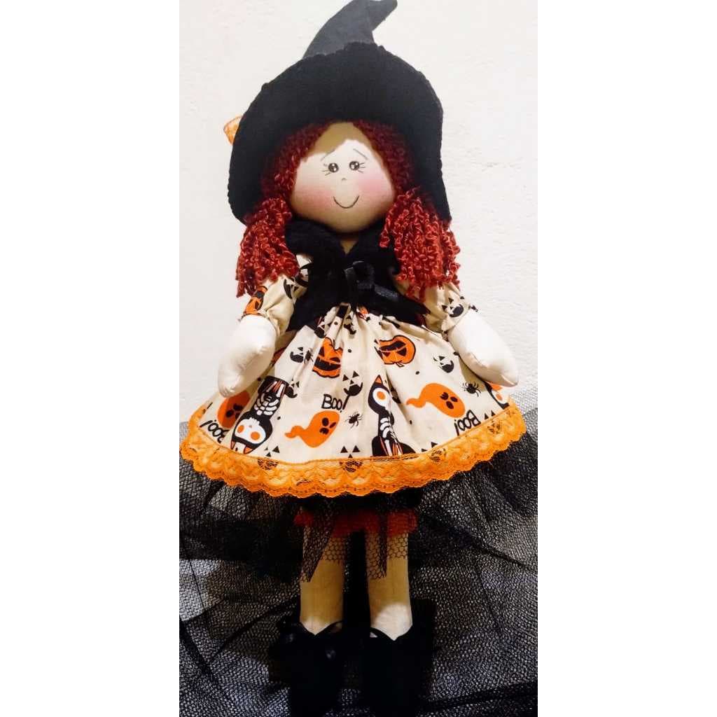 Boneca de pano Halloween Bruxinha Bruxa 40cm com chapéu feita a mão