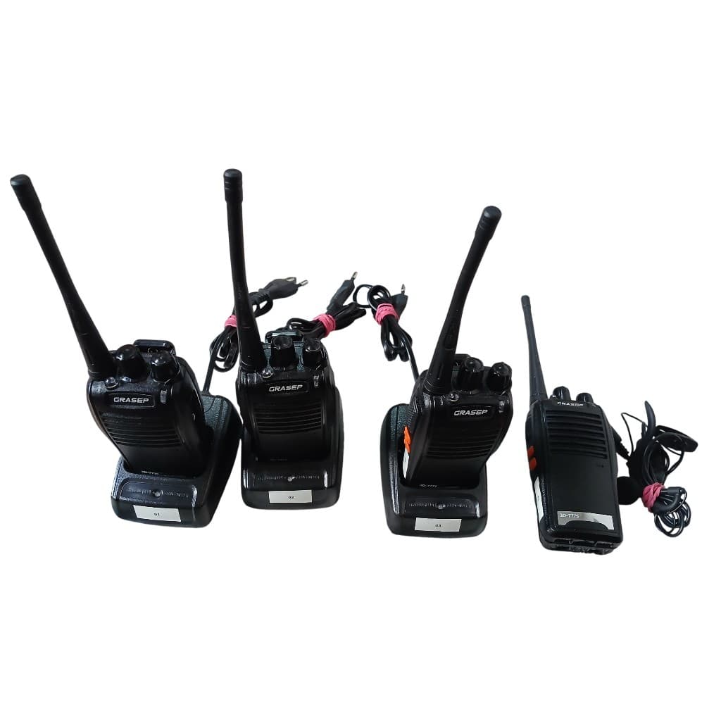 4 RADIOS COM 3 BASES 1 FONE DE OUVIDO INTERCOMUNICADOR 16 CANAIS UHF FUJIAN BAOFENG GRASEP4 3D-777S
