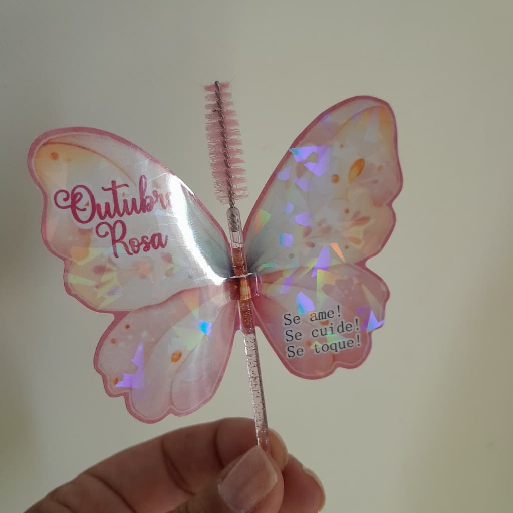 Tag Lembrancinha Outubro Rosa borboleta d Papel com caneta ou escovinha de sobrancelha Campanha Conscientização