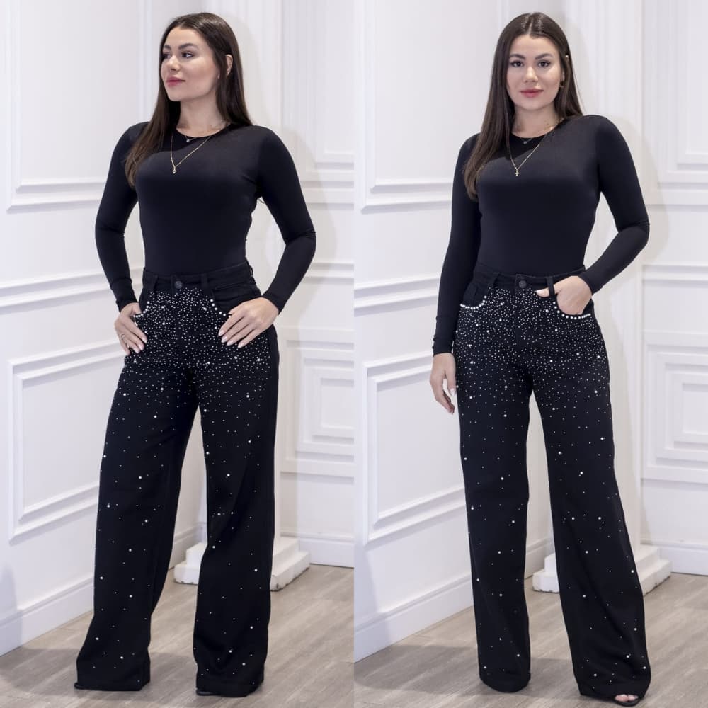 Calça Jeans Wide Leg Com Strass e Pérola  na Frente, Cintura Alta - Modelo Pérola