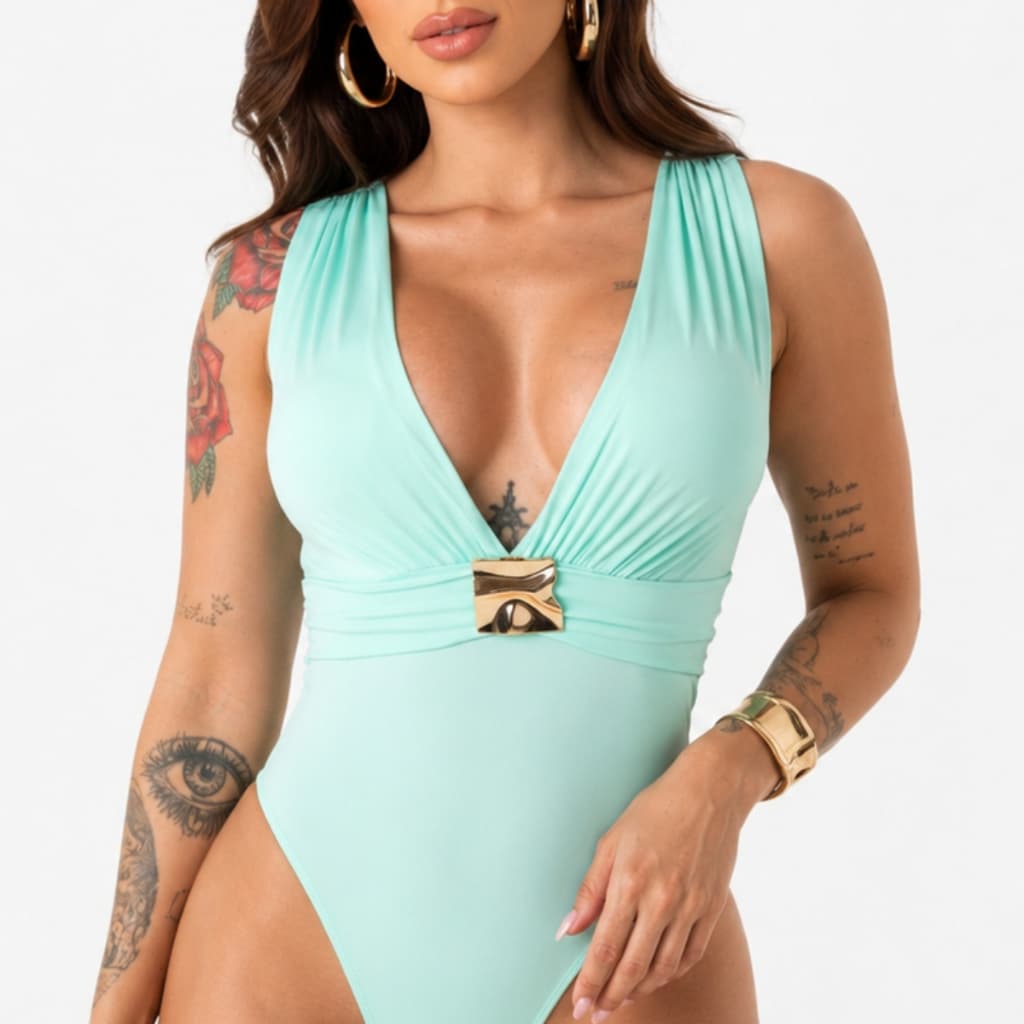 Body Feminino Decote V Drapeado Aplique Dourado Sem Manga Moda Look Verão