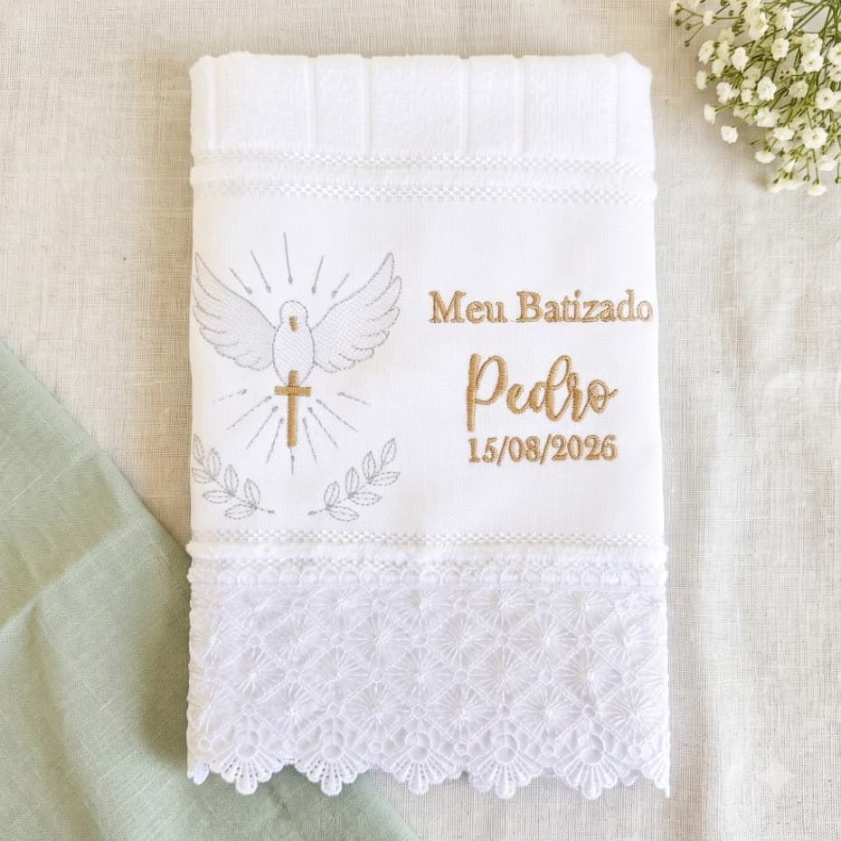 Toalha de Batizado Personalizada Com Nome - Com Renda