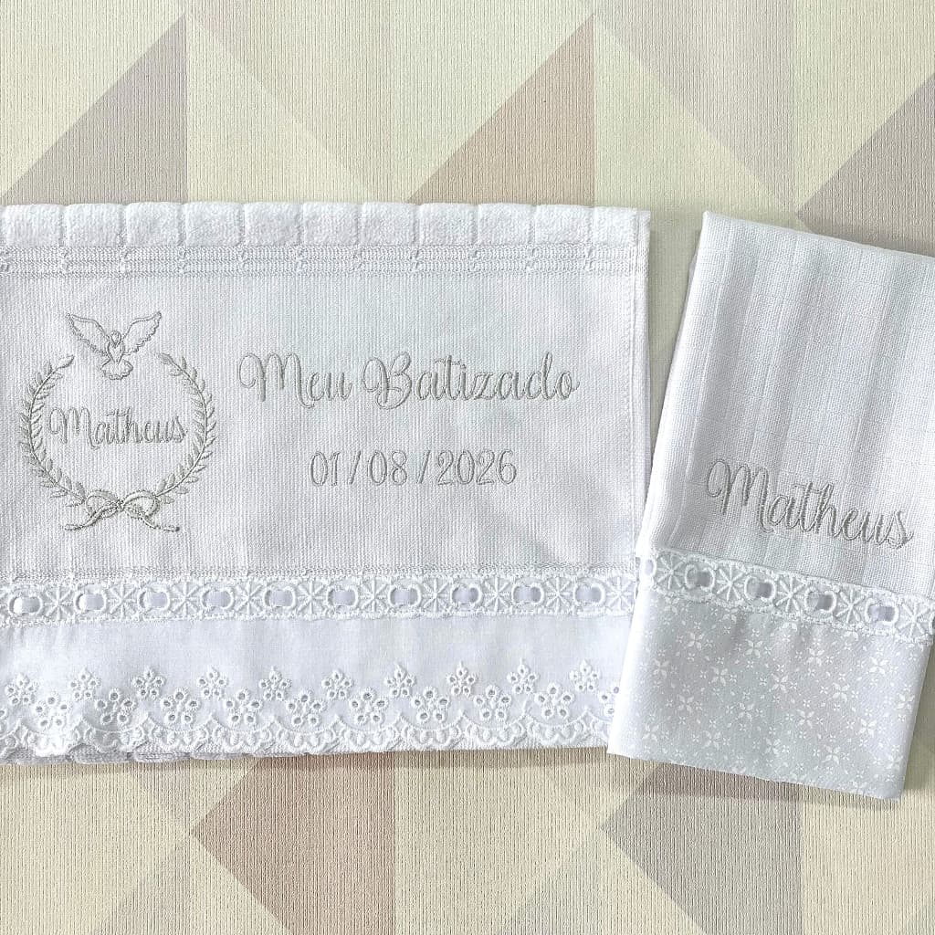 Toalha de Batizado Personalizada com Nome do Bebê e Fralda de Boca - Data Batismo