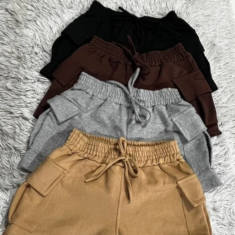 Kit 4 Shorts Cargo Feminino Moletom Felpado 2 Bolsos Laterais Cós Elástico P ao GG