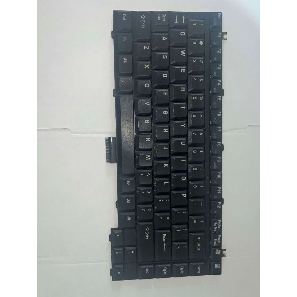 Teclado Para Notebook Toshiba Mp-03433us-6984 Mp-03433us-930 Preto
