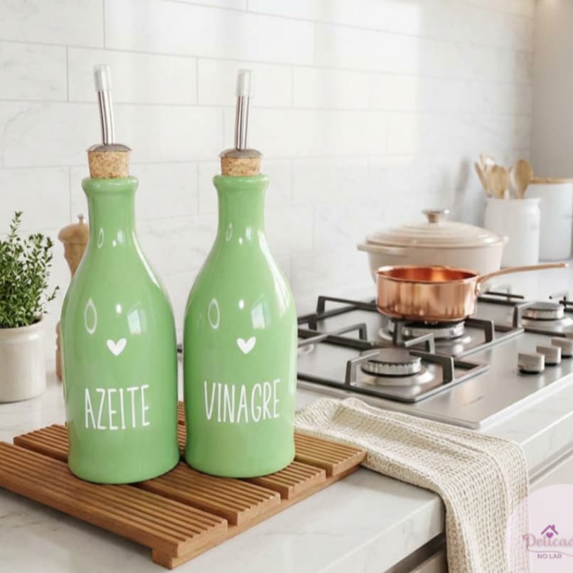 Porta azeite, vinagre e óleo - Galheteiro - ESCRITA / UNIDADE - Já vem com a tampa - 300ml - Verde