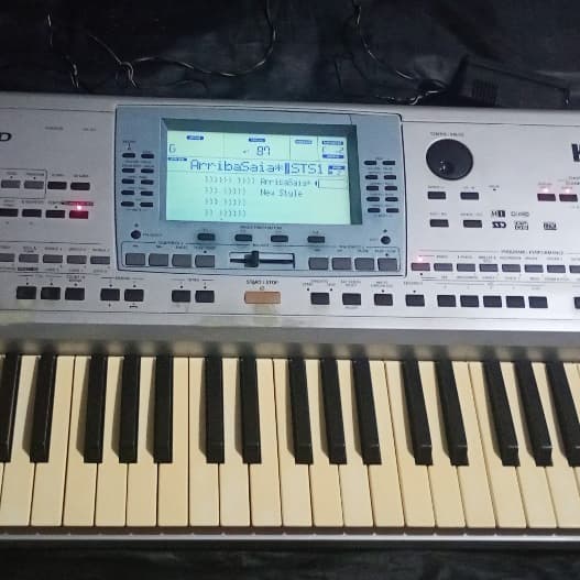 Teclado Korg PA50 sd