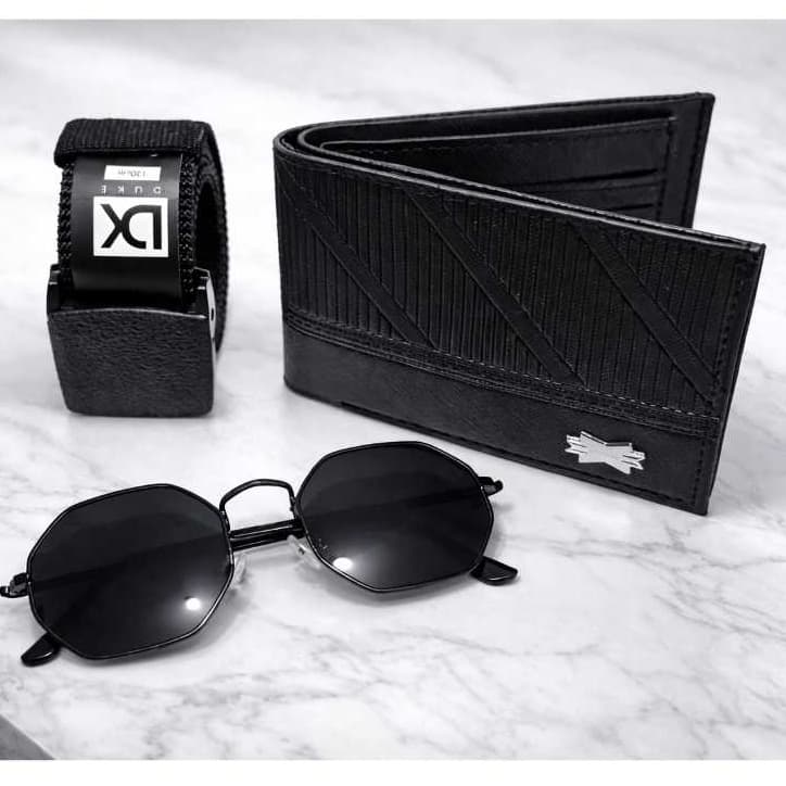 Kit Carteira Masculina Preta Couro + Cinto de Couro Preto Elegante + Oculos Escuro