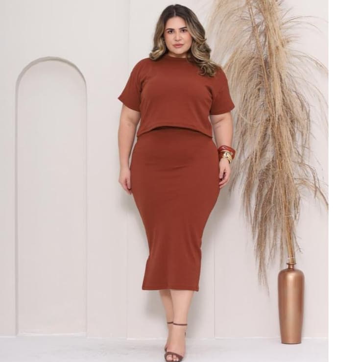 Conjunto Feminino Plus Size Saia Midi Fenda Lateral Cropped Manga Curta Canelado GG G1 G2 G3