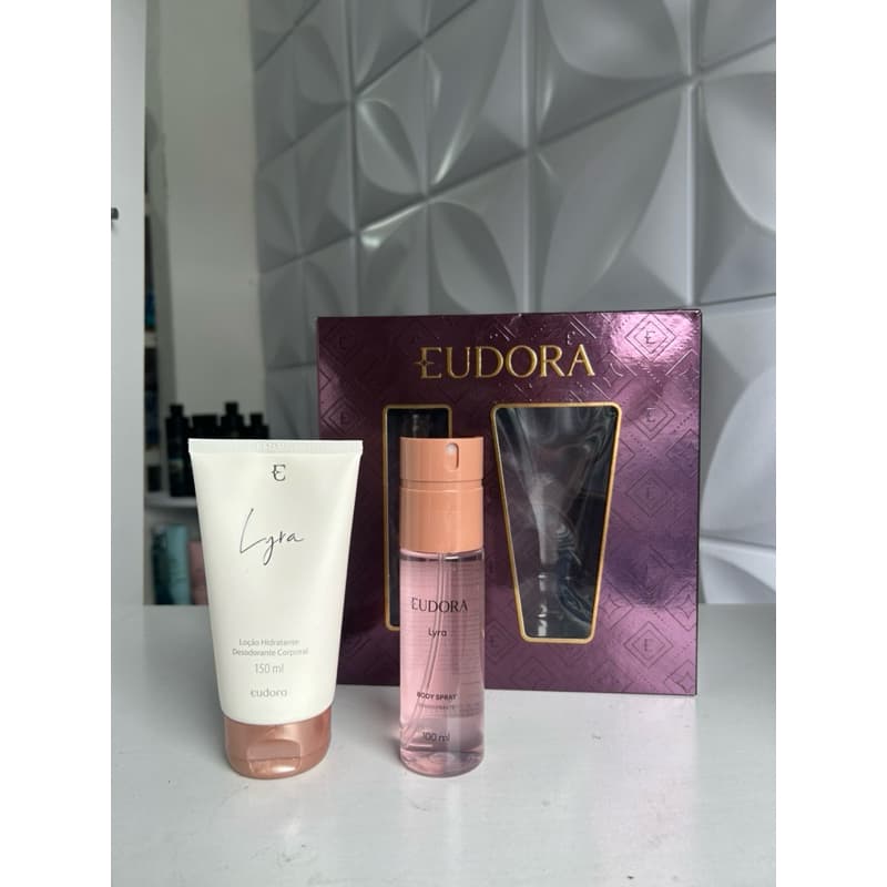Presente feminino Eudora Body Spray + Loção Hidratante Lyra com caixa