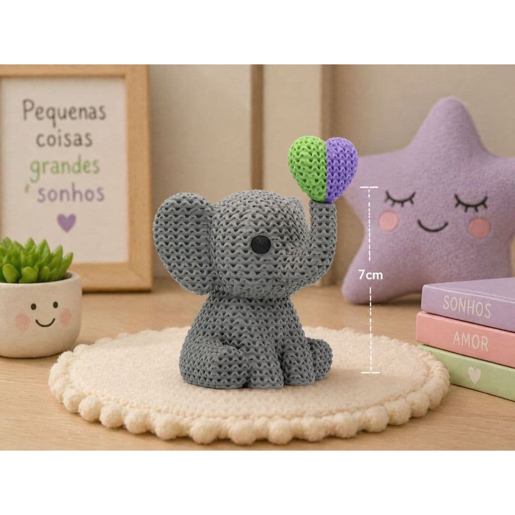 Kit com 10 Elefantinhos Decorativos com Coração – Miniatura em Plástico resistente Efeito Tricô 7cm