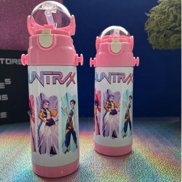 Garrafinha Térmica Personalizada HUNTRIX GUERREIRAS K POP Com Nome 350ml Garrafinha termica infantil Huntrix GUERREIRAS
