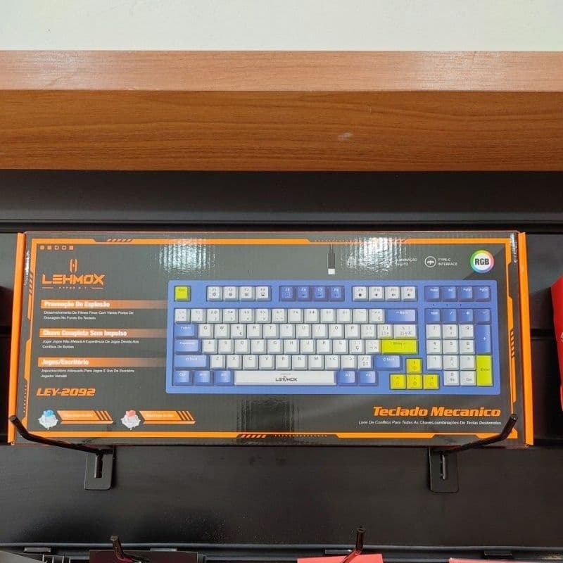 Teclado Gamer Mecânico Profissional Lehmox LEY-2092 Full Size RGB