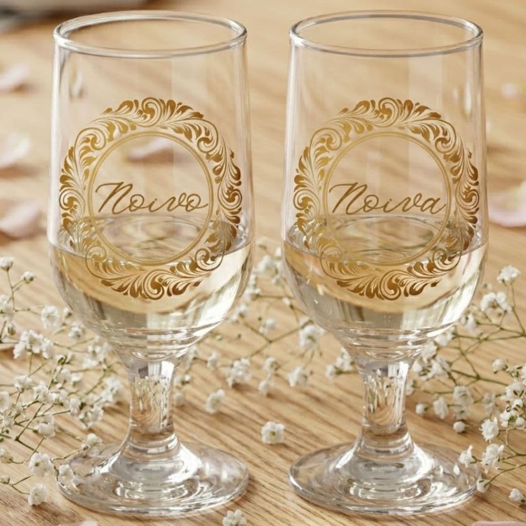 Kit 2 Taças Personalizada Noiva Presente Casamento Madrinha Padrinho Noivo