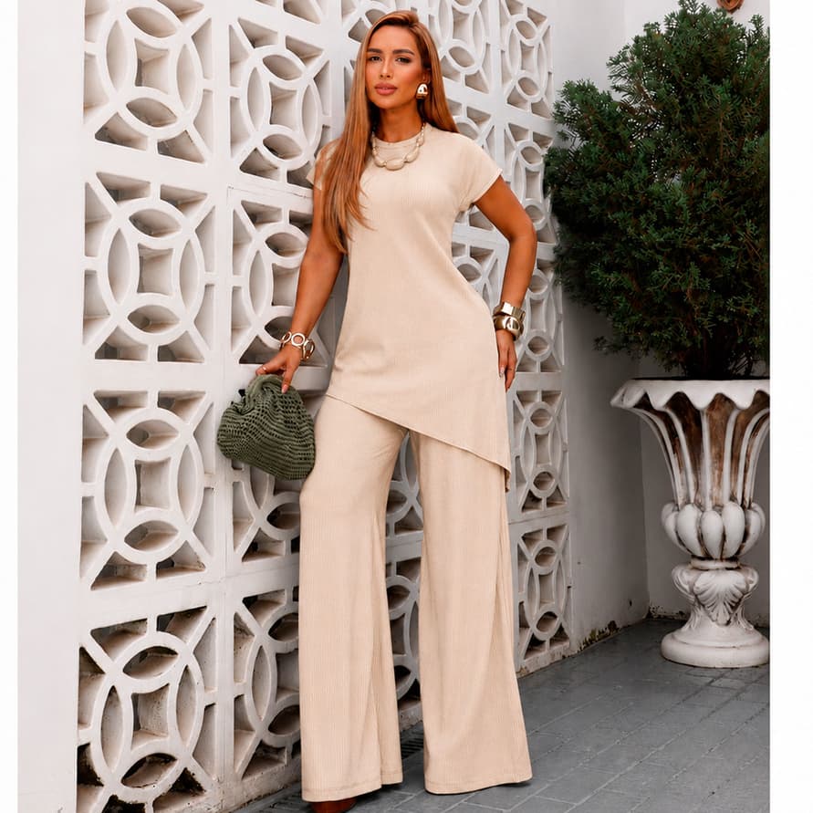 Conjunto Feminino Ana Ruga Elegante e Moderno Blusa Assimétrica Alongada Gola Redonda + Calça Pantalona