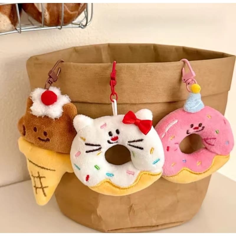 Chaveiro de pelúcia sobremesa doce donut sorvete fofo kawaii
