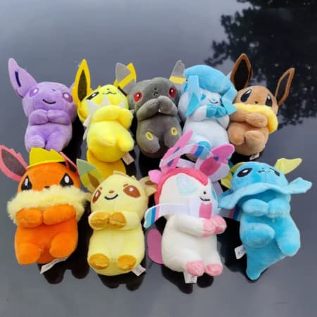 Chaveiro de Pelúcia Eeveelution - Sylveon, Vaporeon, Leafeon, Umbreon, Glaceon e +