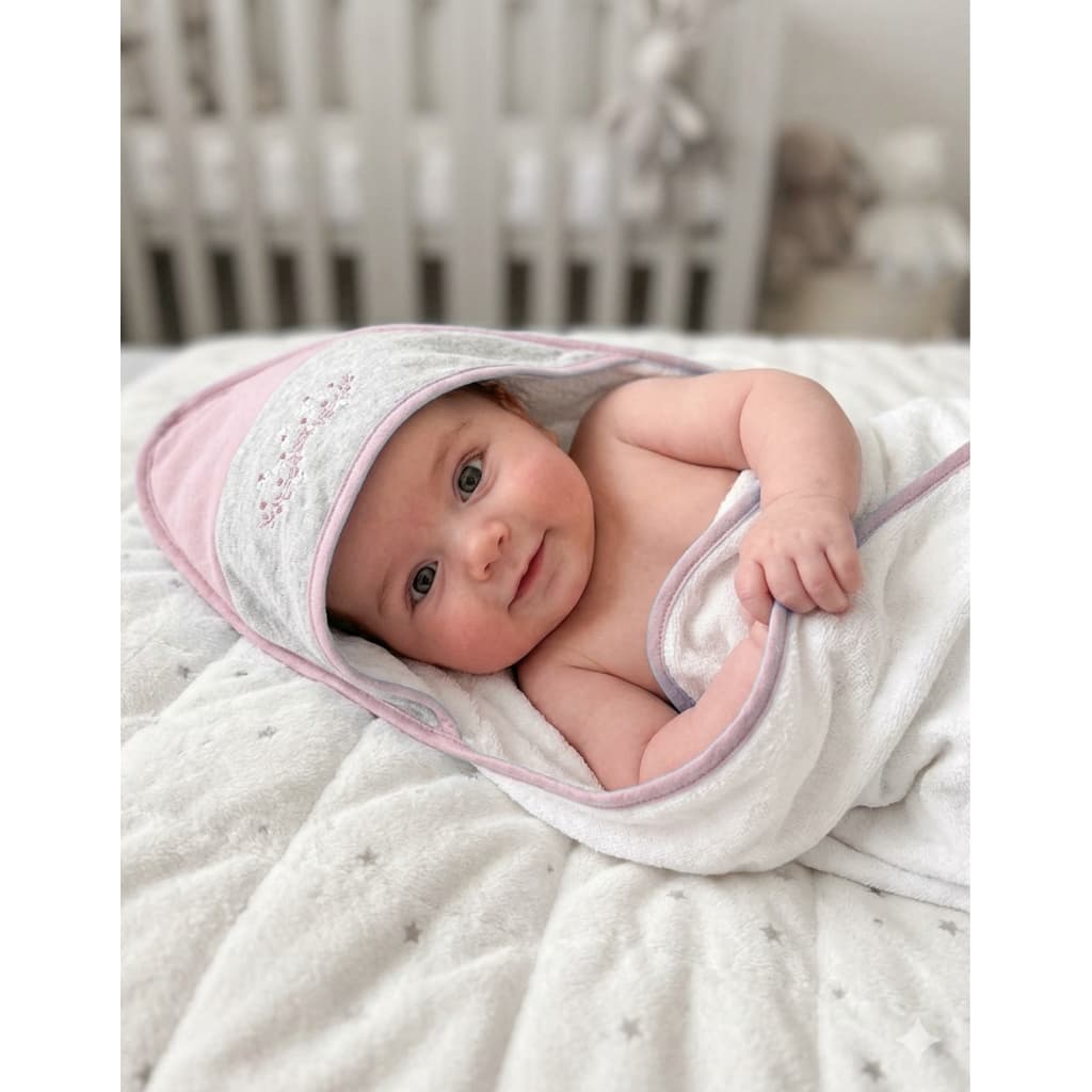 Toalha De Banho Bebê Com Capuz Macia Fofinha 3 Camadas Soft 85x85 Tons Pastéis Cor Neutra Minimalista