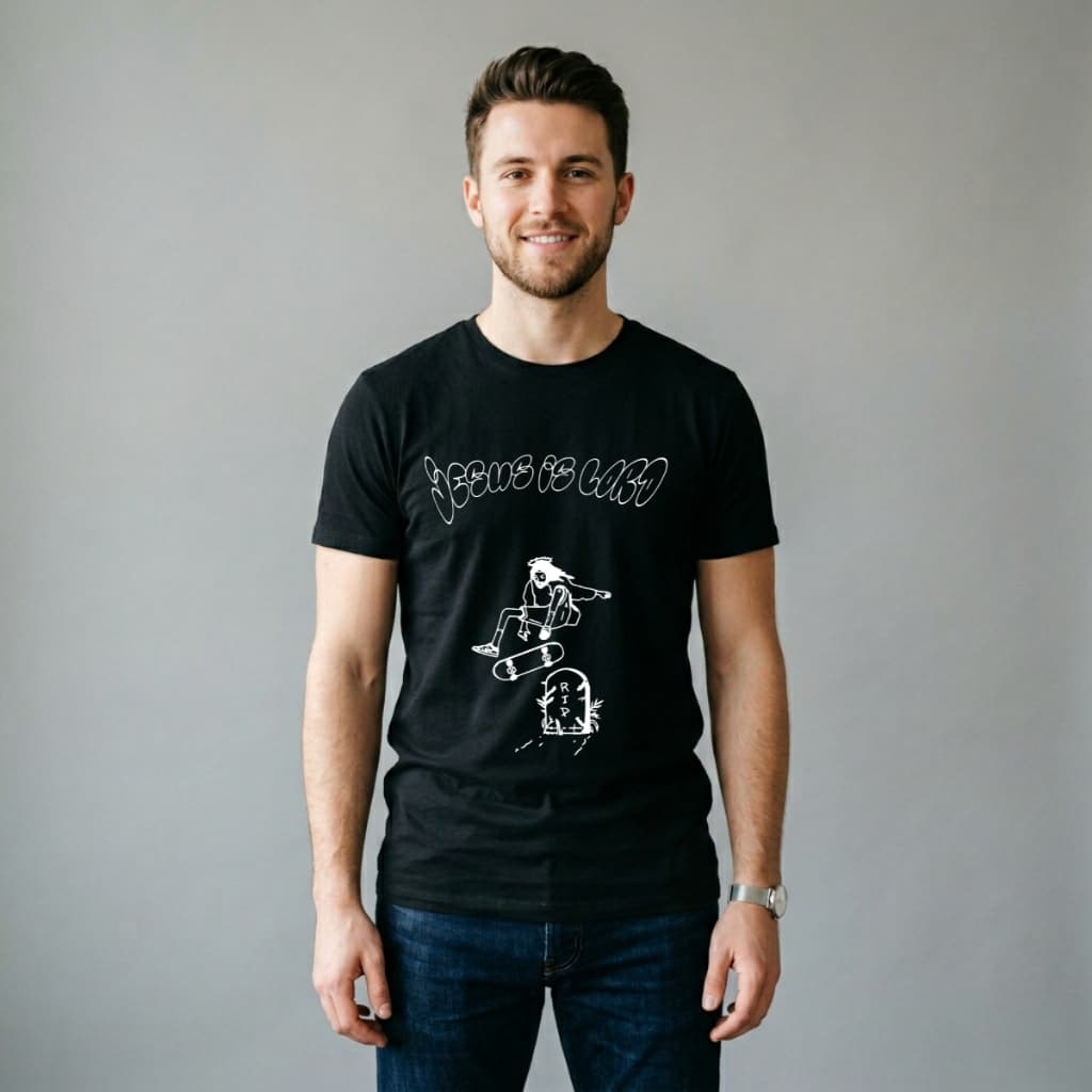 Camiseta Jesus Is Lord Skate Estampa Cristã Streetwear
