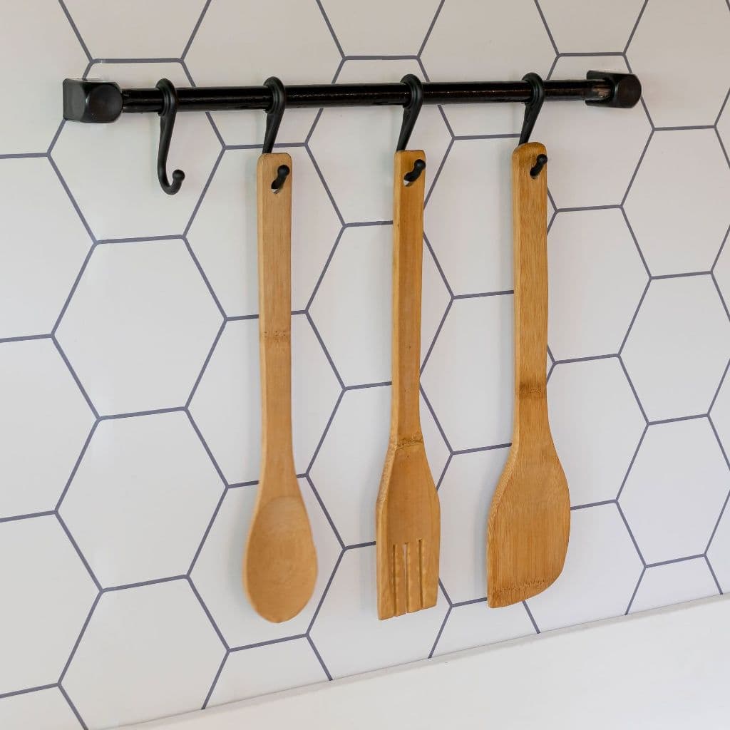 Barra Porta Utensílios de Cozinha 36 cm com 4 Ganchos Parede Multiuso