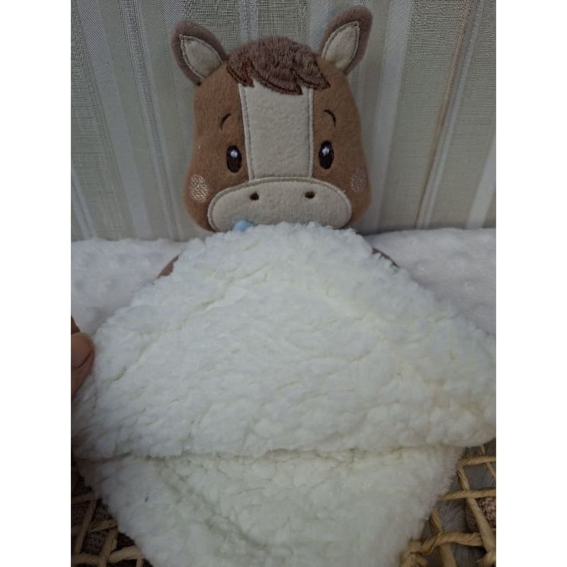 kit Manta + Naninha Antialérgica Para Bebe Unissex Paninho Dormir Enxoval Cavalinho