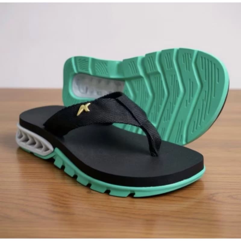 Chinelo Confortável Tiras largas Com Plamilhas macia Envio Imediato