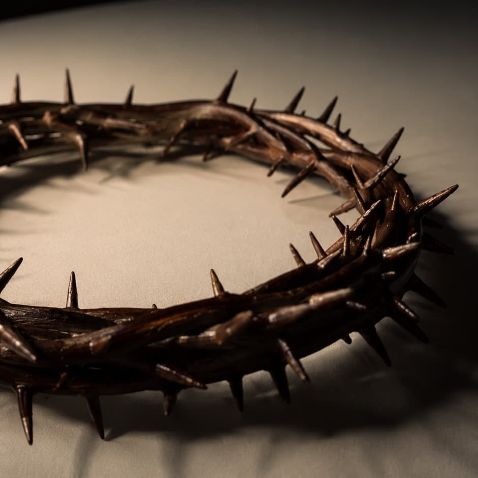 Coroa de Espinhos Decorativa Acessório de mesa | Religiosa para Decoração Cristã| Ele Vive