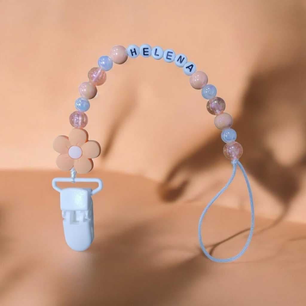 Prendedor de chupeta com nome bebê personalizado florzinha menina