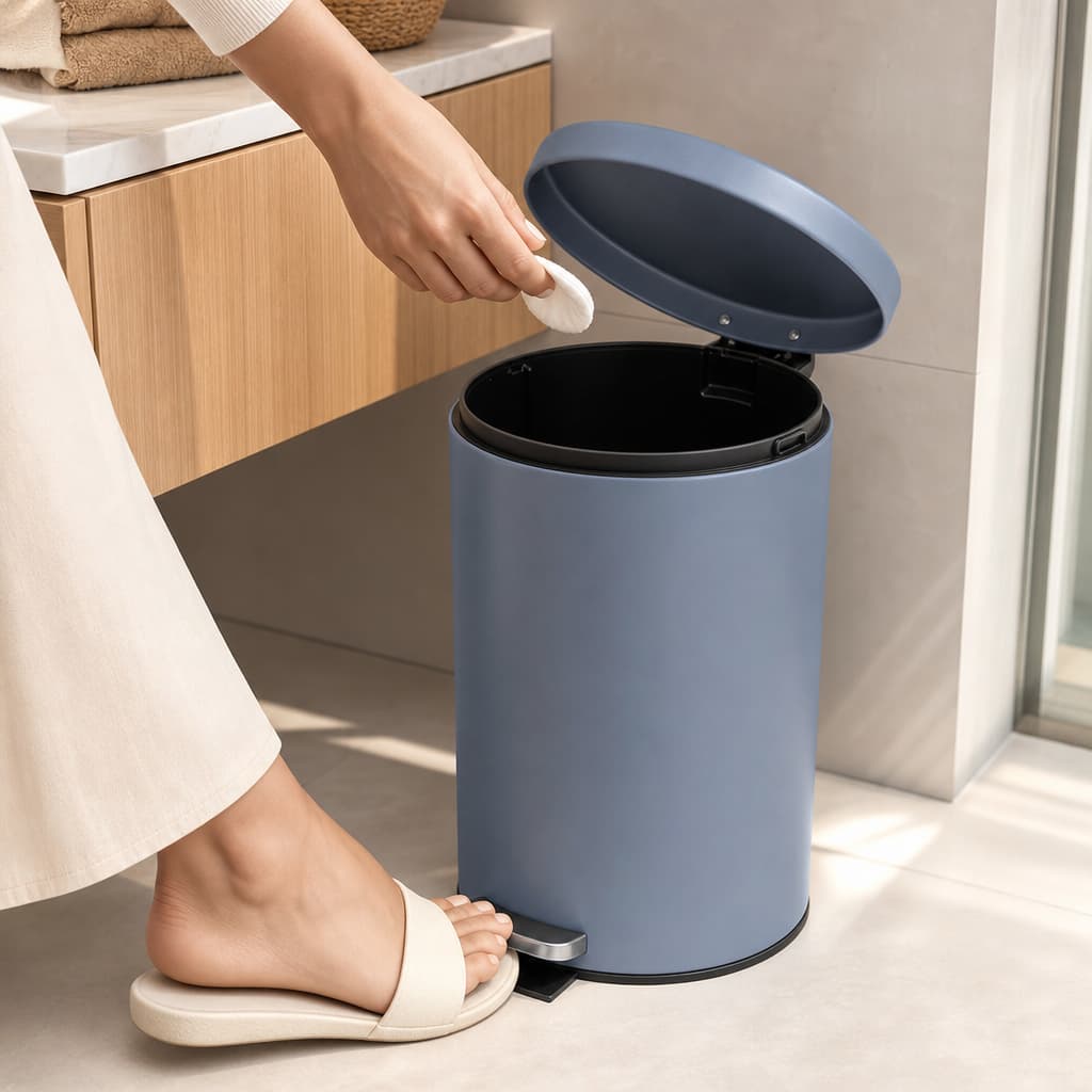Lixeira Banheiro Cozinha Aço 5 Litros Pedal Redonda Cinza Matte Luxo Organizador Quarto Escritório 1