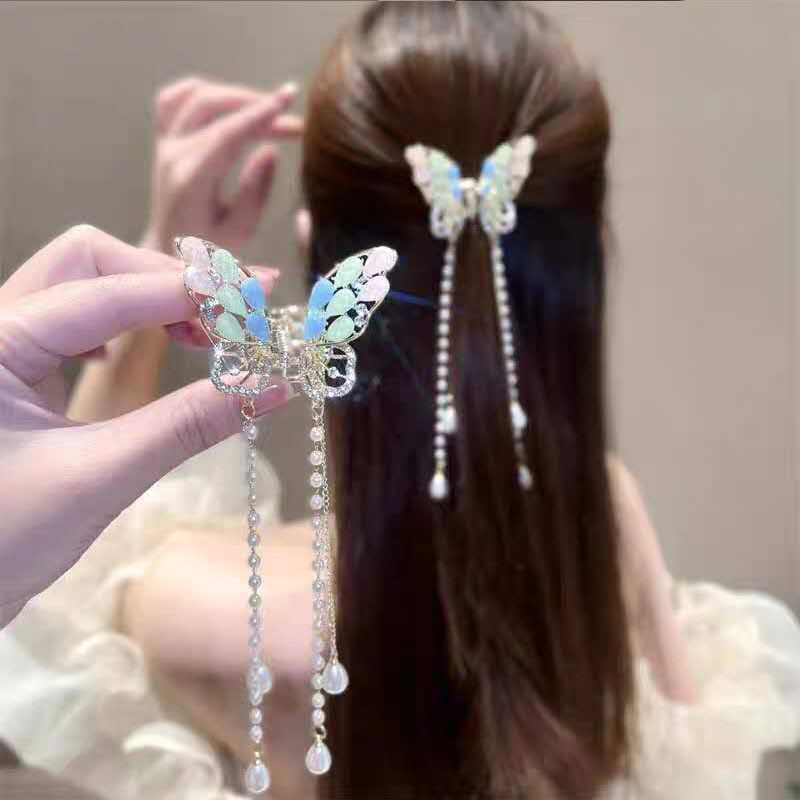 Piranha Para Penteados De Cabelo Formato Borboleta Com Detalhes  e Caimento com Perolá
