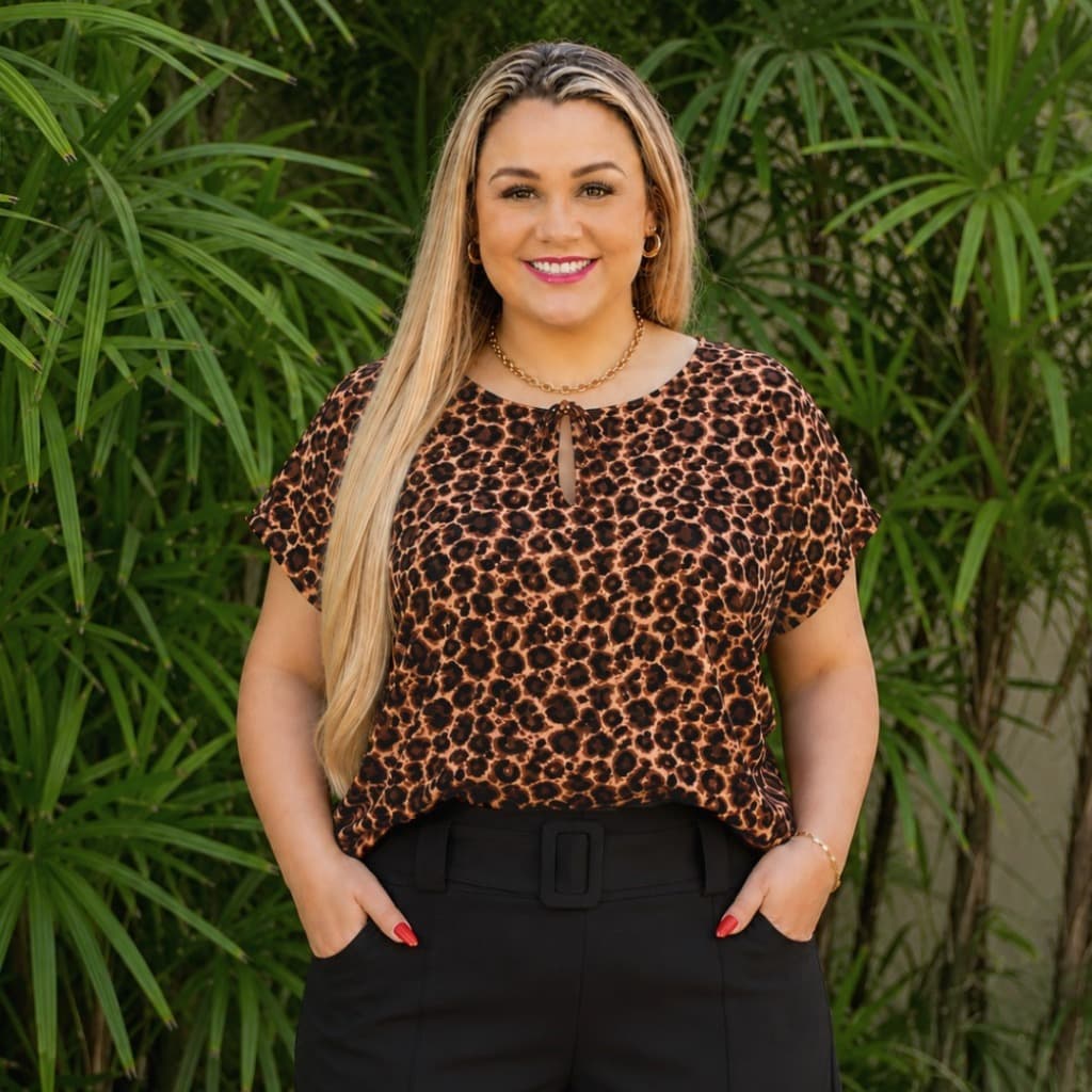 Blusa Plus Size Feminina Duna Manga Curta Caimento Perfeito