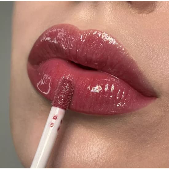 Gloss Labial com Variações Diversas Cores e Acabamentos