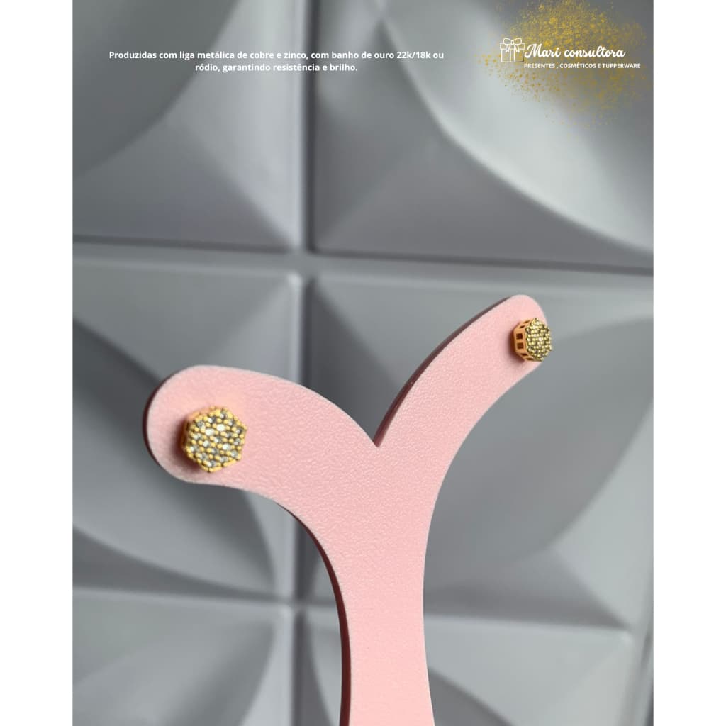 Brinco Hexágono Dourado com Strass Feminino – Bijuteria Delicada Elegante Demillus Biju