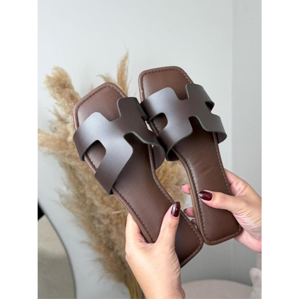 Sandália Feminina Rasteirinha Chinelo H Confortavel Macia leve Elegante rasteira feminina