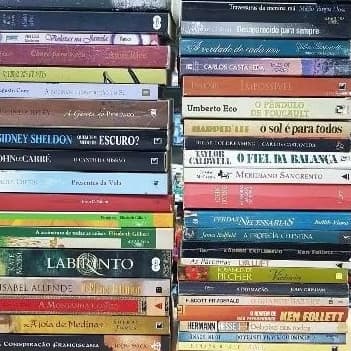 desapego de livros usados baratos abaixo da média em bom estado