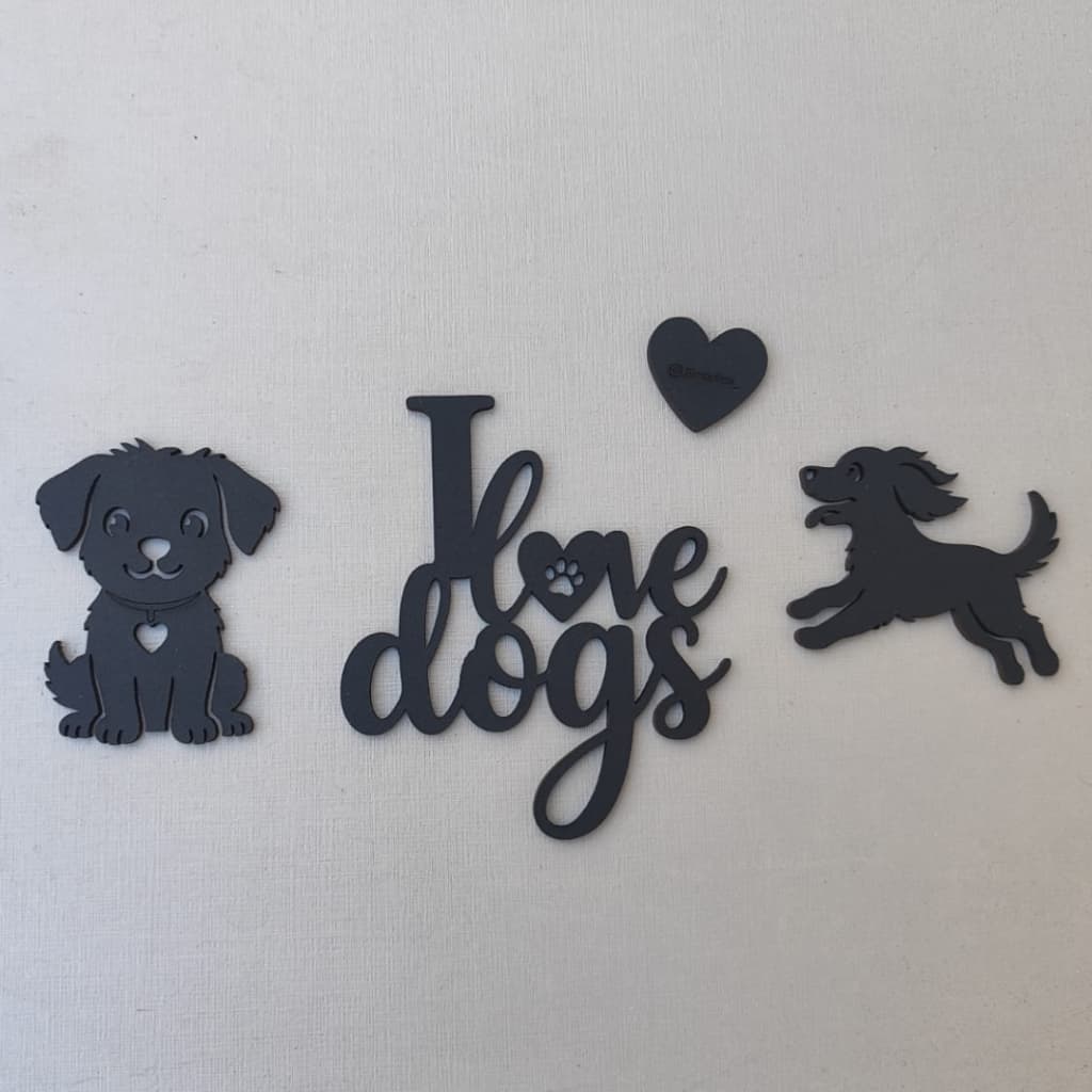 Kit Imãs Geladeira Cachorro Trio Conjunto Frase I Love Dogs Madeira MDF Com Imã Preto Fosco