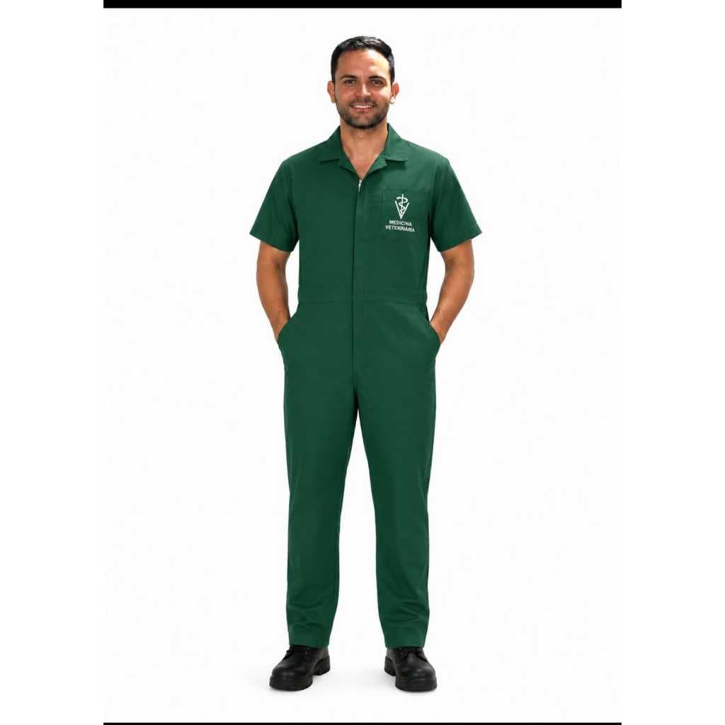 Macacão Brim masculino, fecho de zíper, maga curta, personalizado com logo.