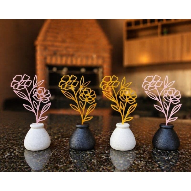 Vaso com flor decorativa em 3D - Flores minimalistas / Decoração/ Presente