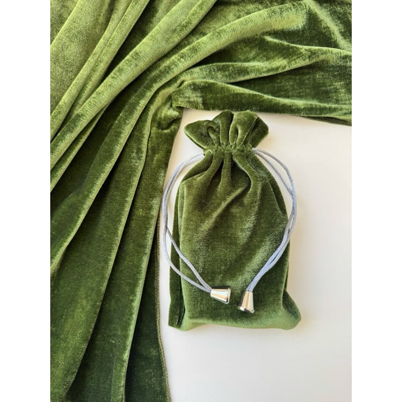 Toalha de  tarô, oráculos e baralho cigano + bolsinha saquinho para guardar tarot, cartas, oráculos