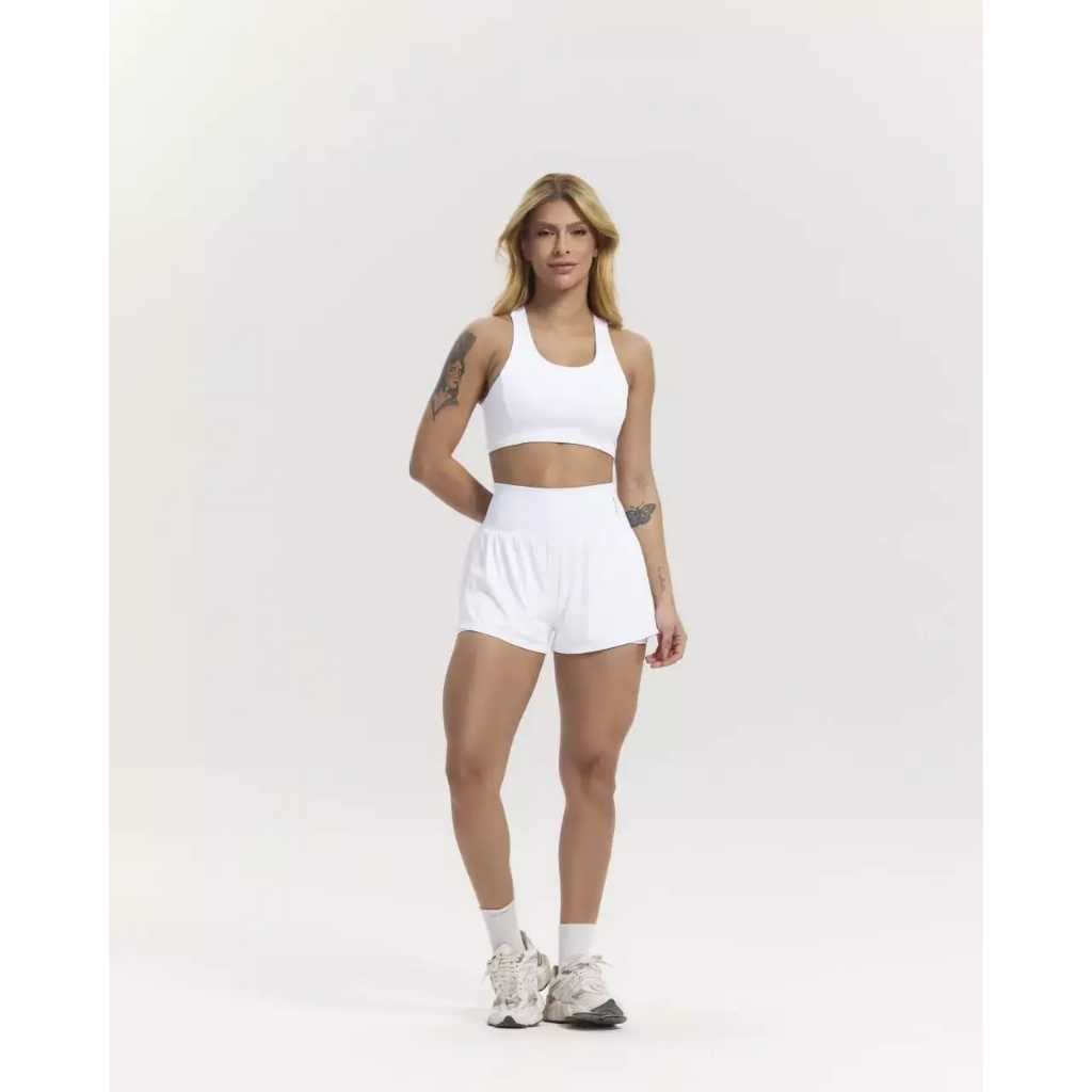 Conjunto de Short Duplo com BOLSO para pequeos objetos e Top em poliamida fitness academia Jay